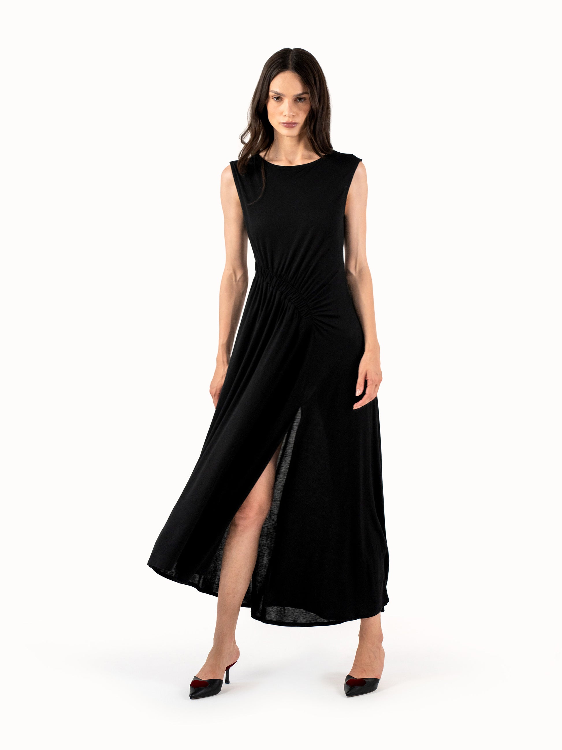 The Ruched Jersey Midi Dress – Black