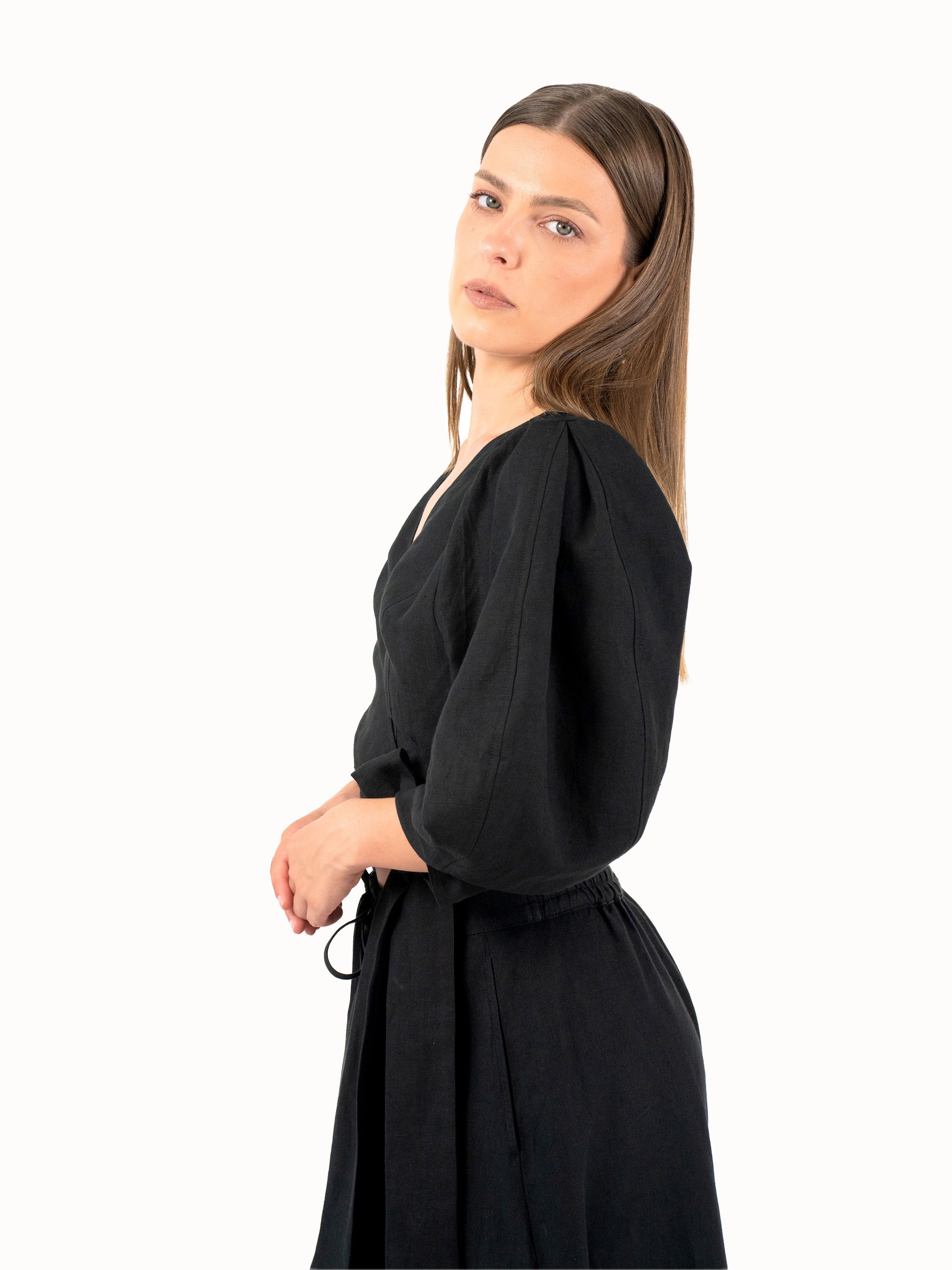 The Banana Sleeve Wrap Top - Black Petite