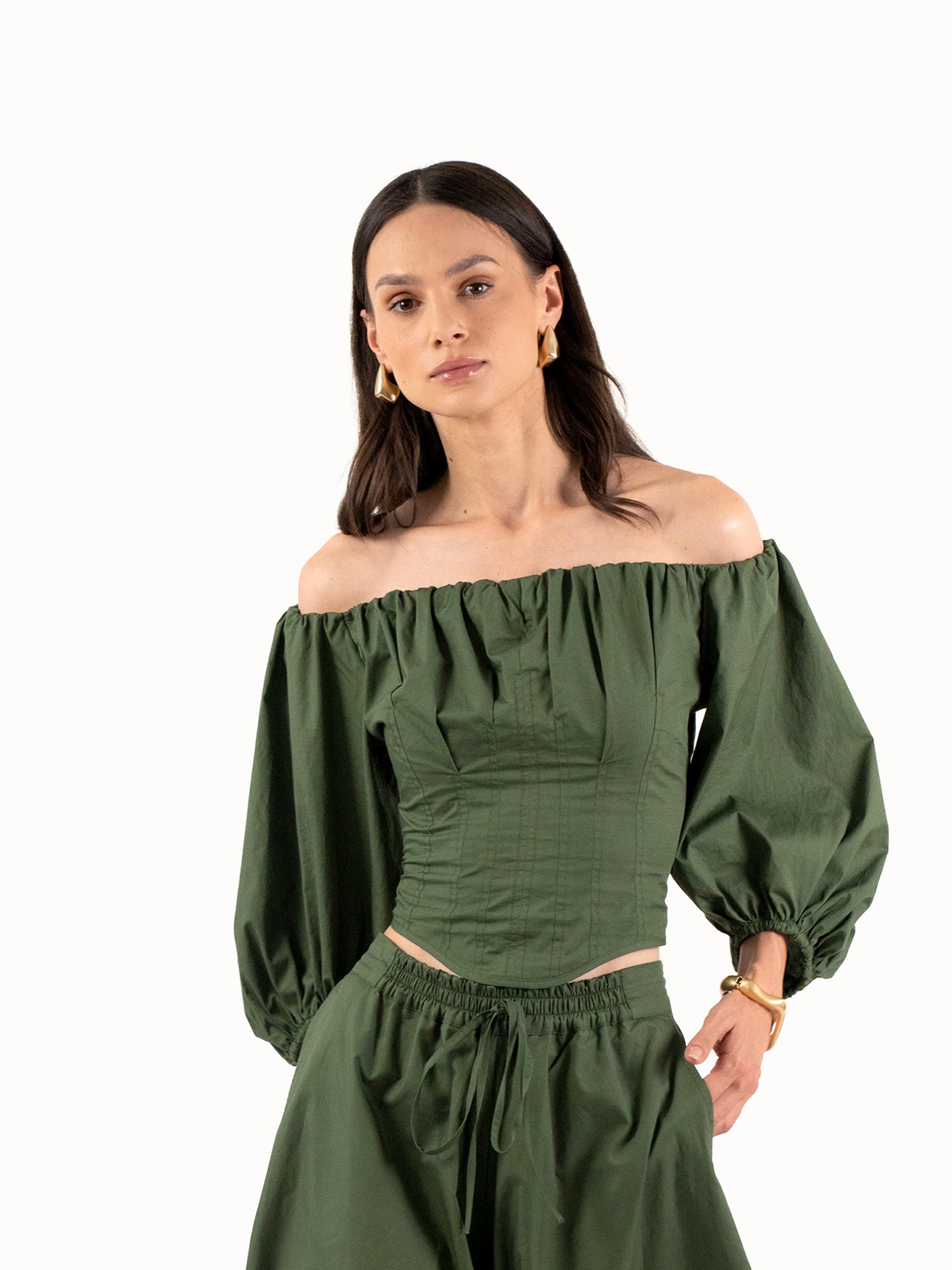 The Off-Shoulder Top – Forest Green