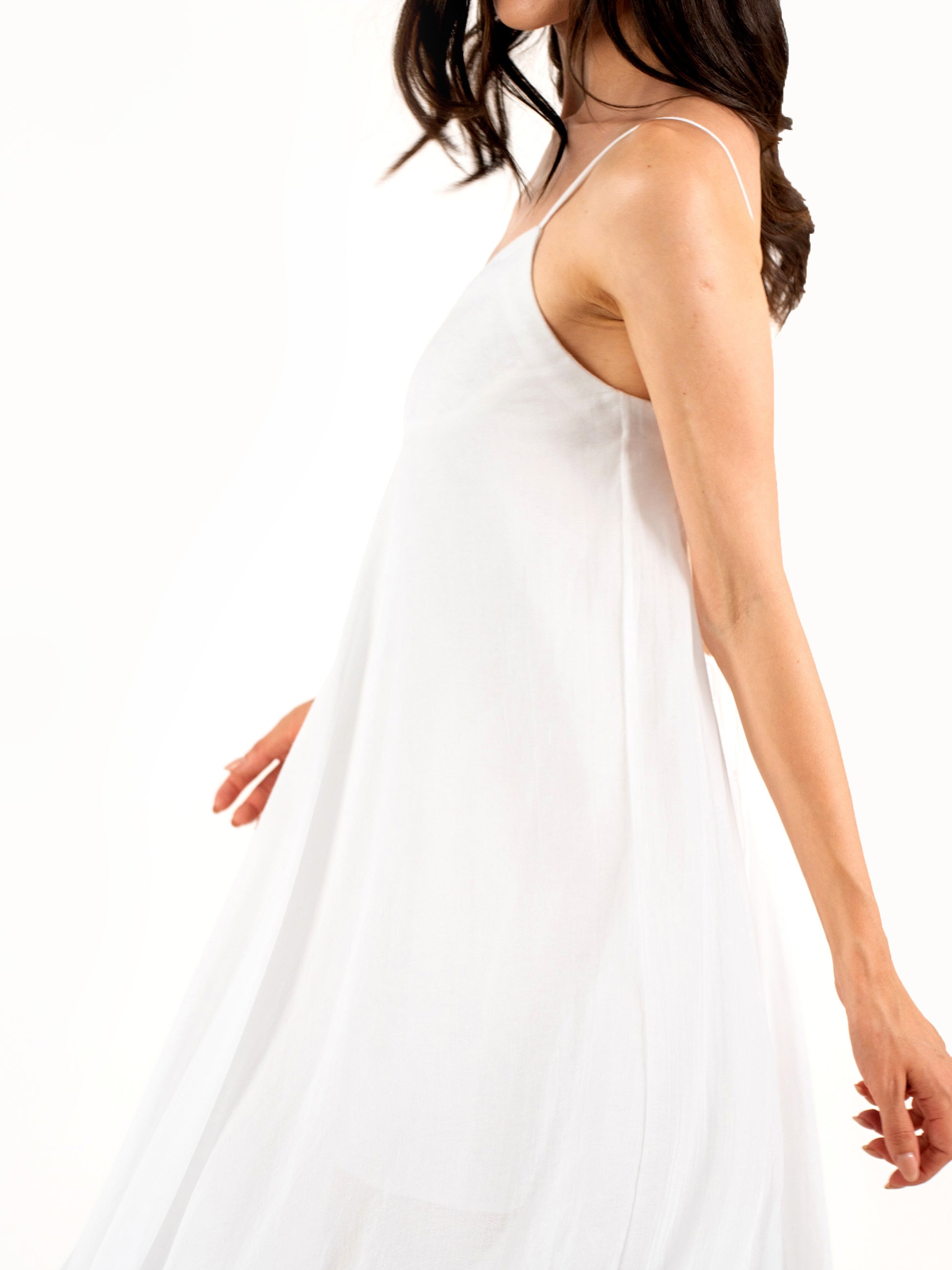 The Volume Maxi – White