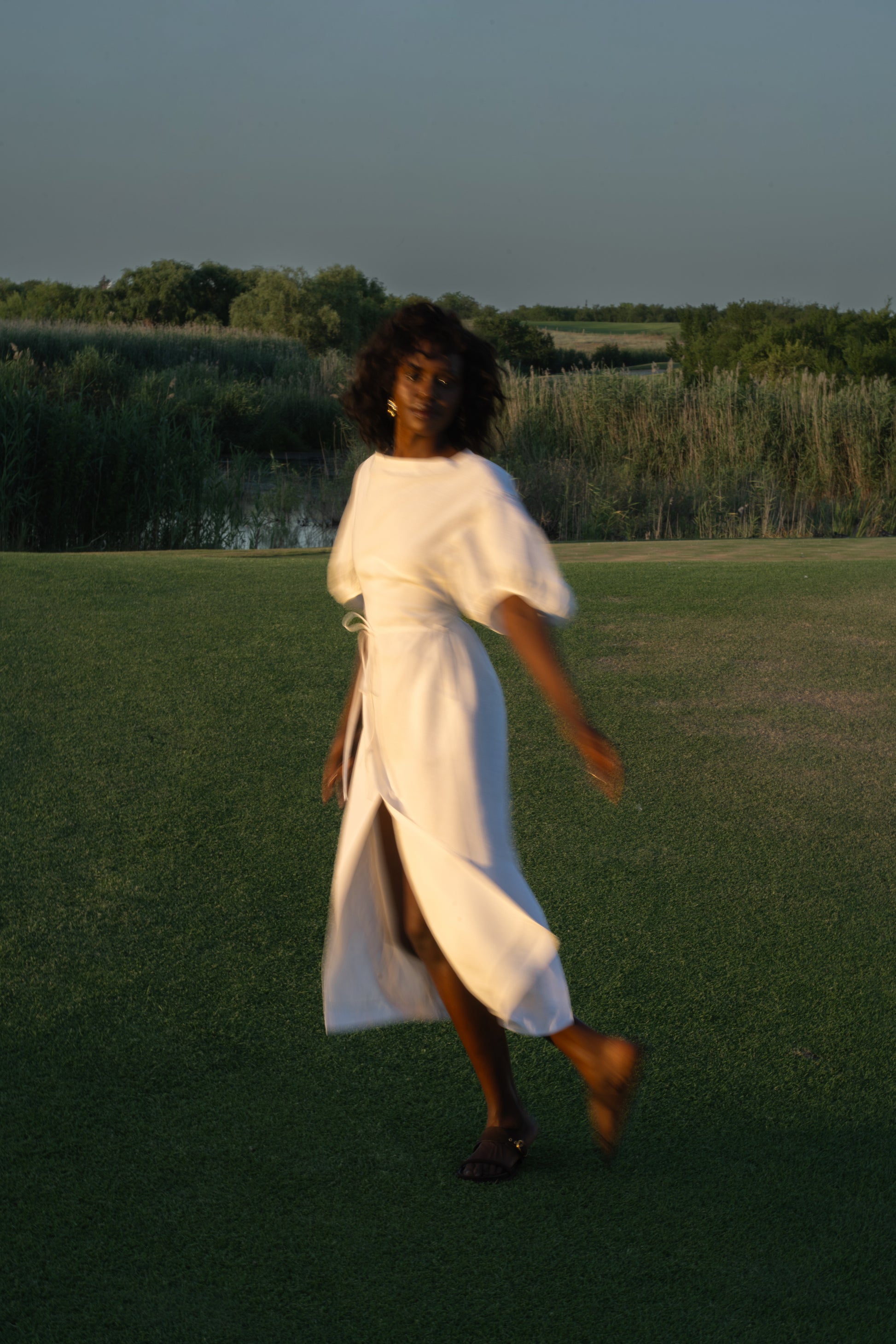 The Balloon Midi Dress – White