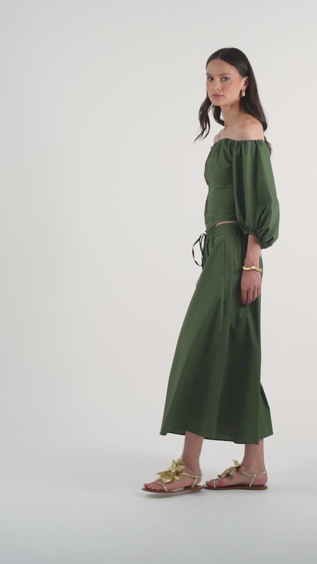 The Off-Shoulder Top – Forest Green